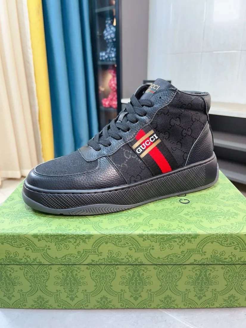 Men's shoes 💰438🌹🌹GUCCI [Gucci] New high-top men's shoes, a high-end brand, the latest fashionable casual men's shoes, trendy and versatile, relaxed and sporty style, uppers imported from Italy, first-layer cowhide, genuine leather lining, and ultra-fine workmanship. Original personalized fashionable rubber wear-resistant outsole, light and comfortable on the foot, size 38-44